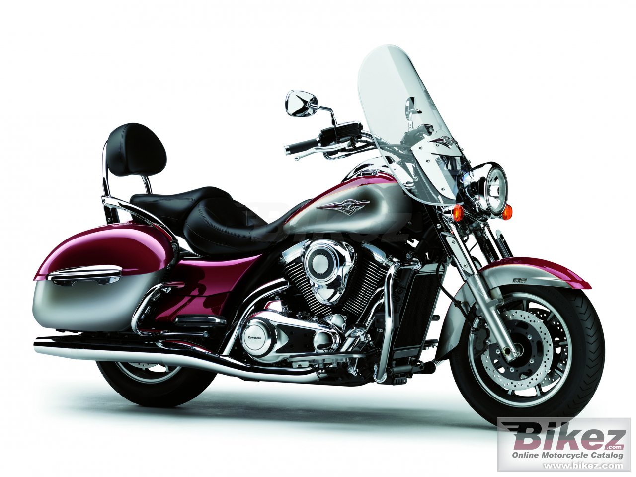 Big Kawasaki vn 1700 classic tourer picture and wallpaper from Bikez.com